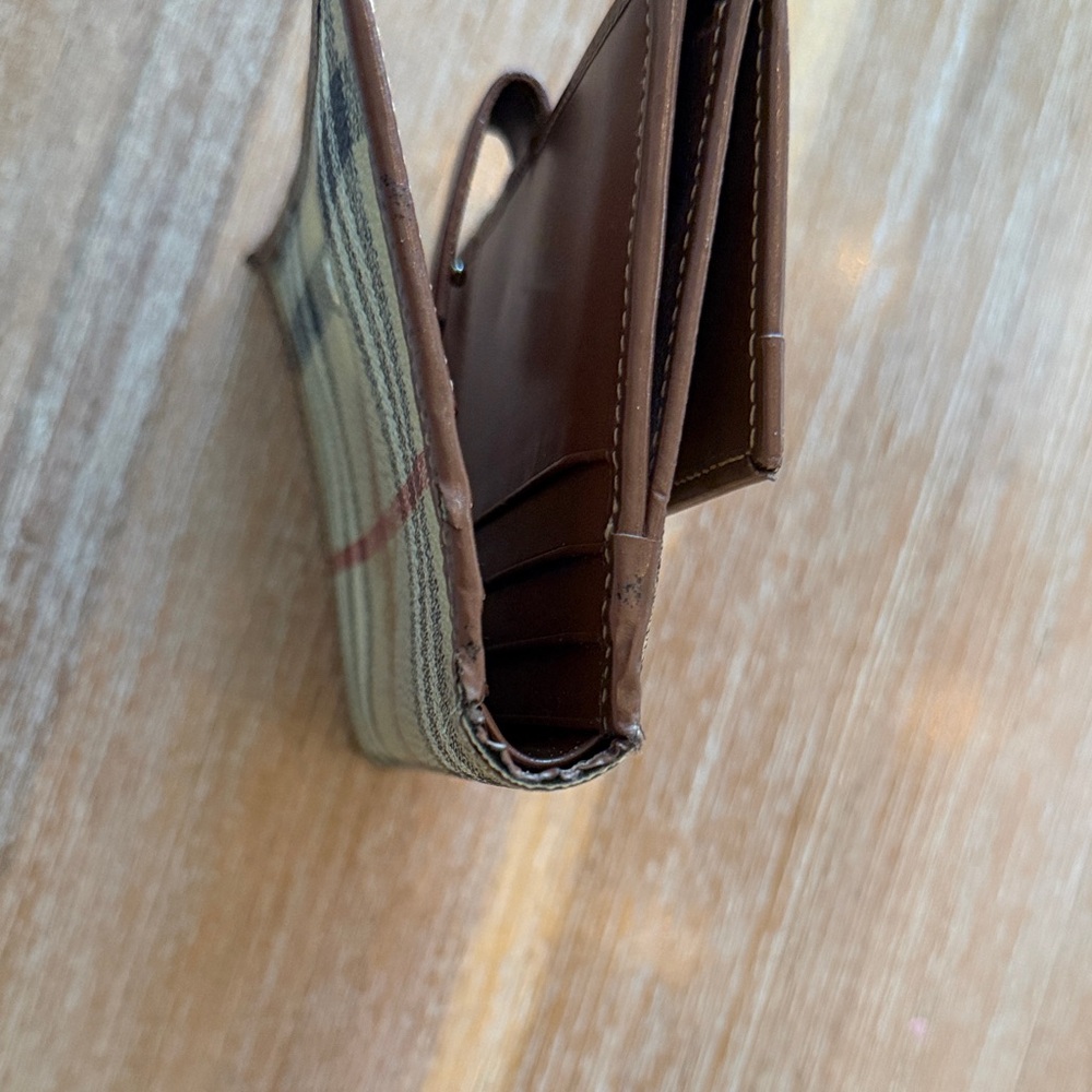 Burberry Beige and Black Plaid Wallet - Picture 6 of 8